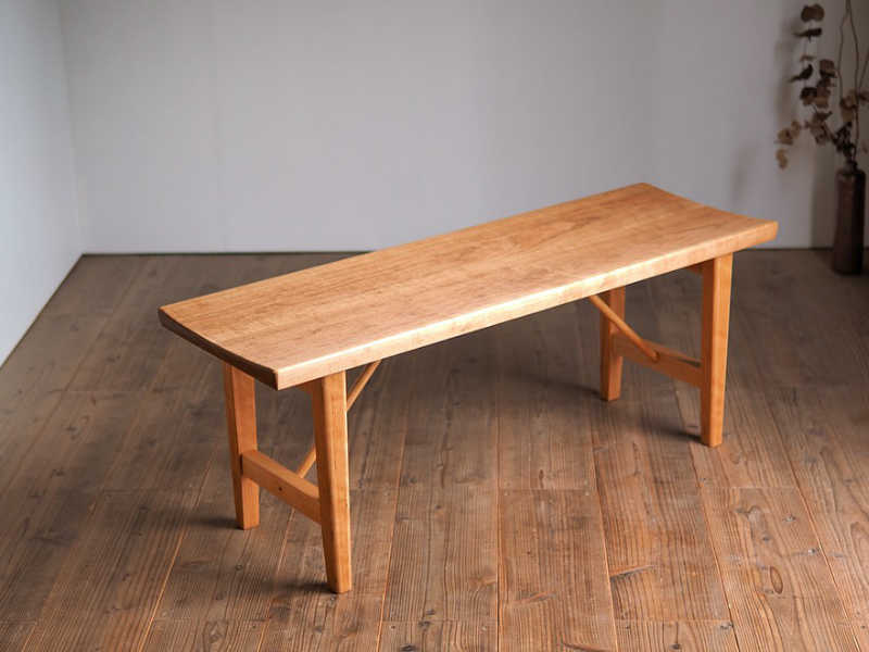 チェリー無垢の木のベンチ